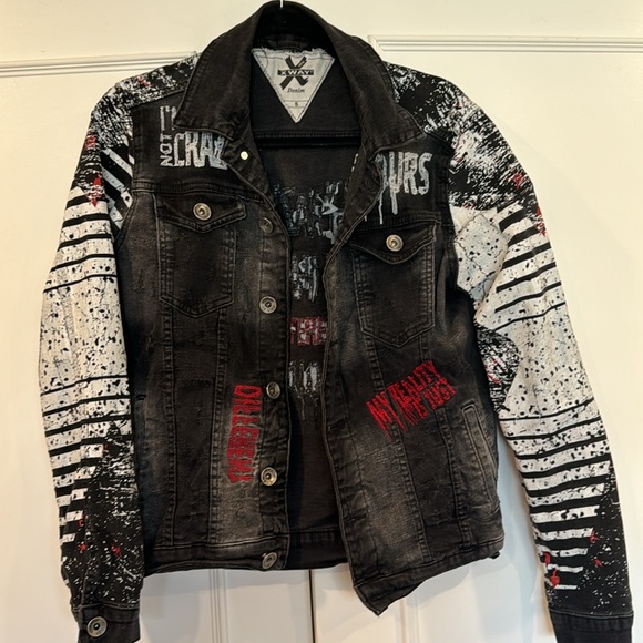 X Way The Boss Black Multi Graffiti Denim Streetwear Jacket Size Small - Picture 5 of 13